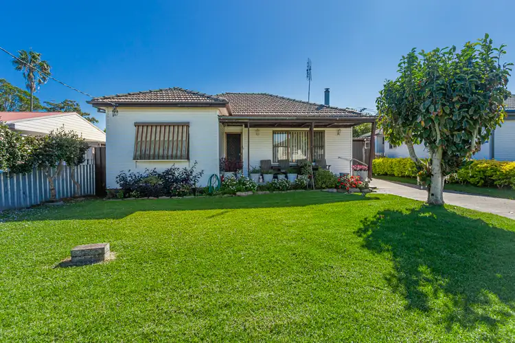 5 Gwen Parade, Raymond Terrace NSW 2324