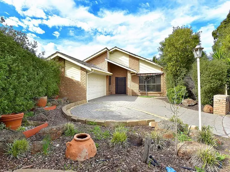 37 Kingsley Place, Delahey VIC 3037