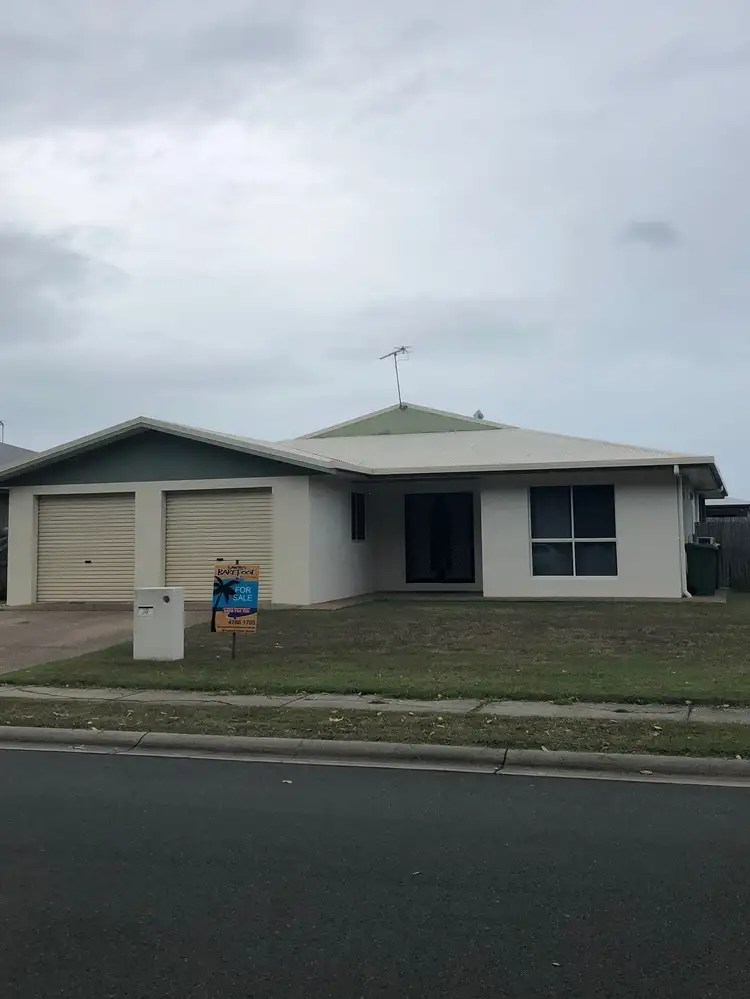 30 Mullers Lane, Bowen QLD 4805