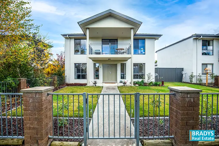 Main view of Homely townhouse listing, 3/4-6 McMahon Drive, Bungendore NSW 2621