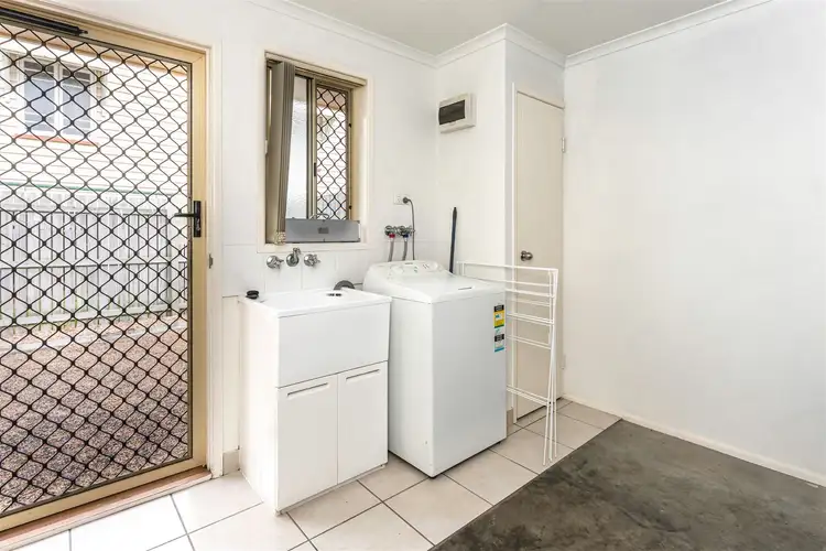 Sixth view of Homely unit listing, 1/93 Woondooma Street..., Bundaberg West QLD 4670