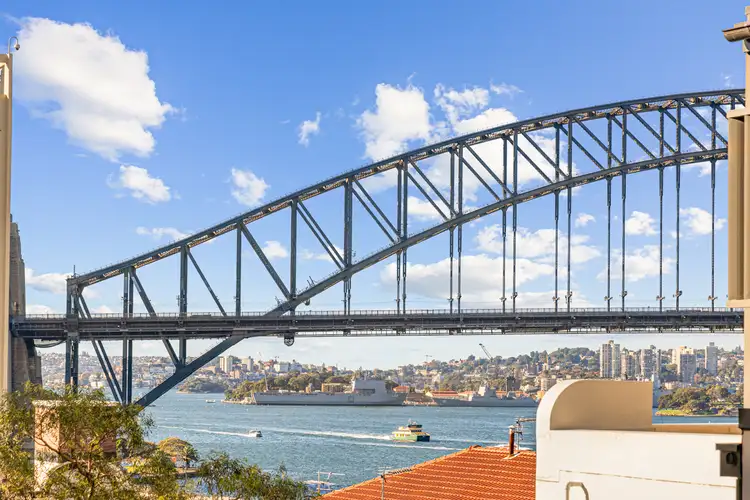 Main view of Homely apartment listing, 10/8-10 East Crescent St, Mcmahons Point NSW 2060