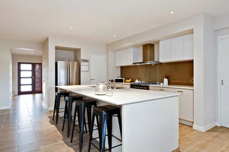 Second view of Homely house listing, 11 Hummingbird Boulevard, Tarneit VIC 3029