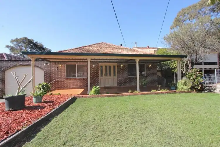 7 Ferndale Close, Old Toongabbie NSW 2145