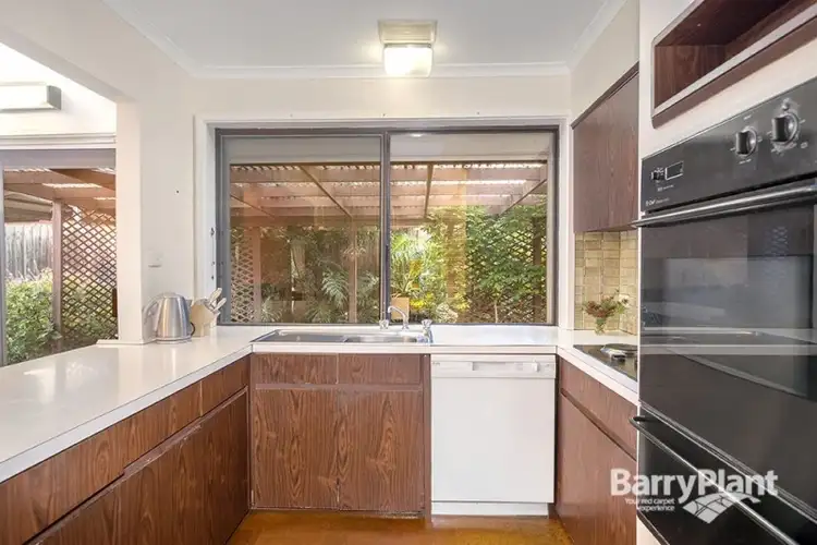 Fourth view of Homely house listing, 5 Maureva Court, Bundoora VIC 3083