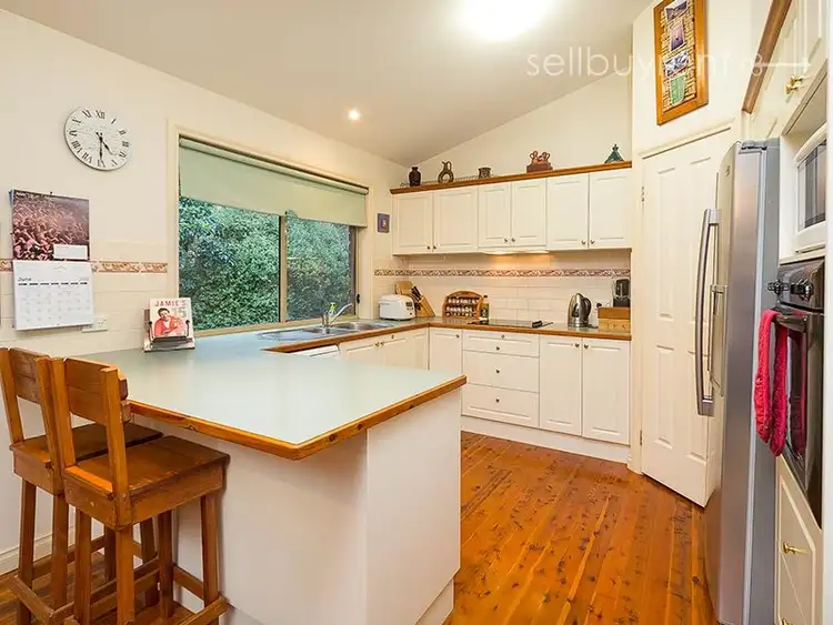 Fourth view of Homely house listing, 26 JEVINGTON DRIVE, Wodonga VIC 3690