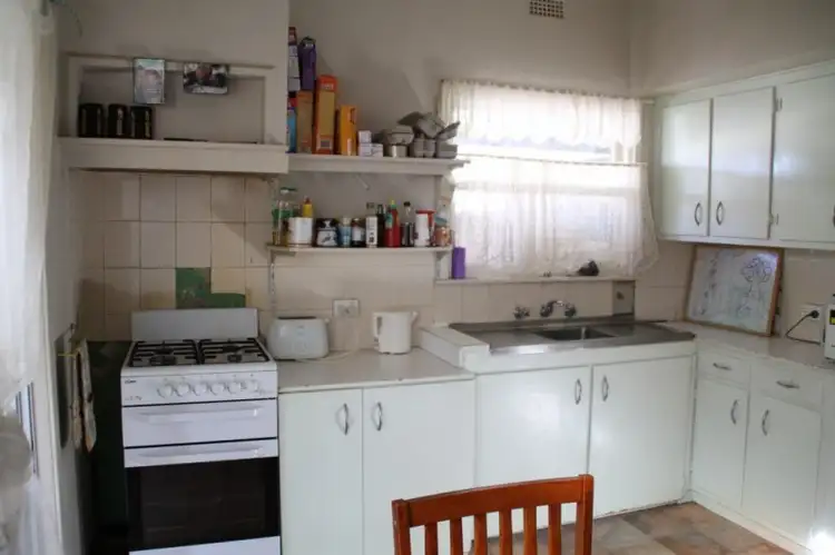 Second view of Homely house listing, 7 Harrison Street, Wangaratta VIC 3677