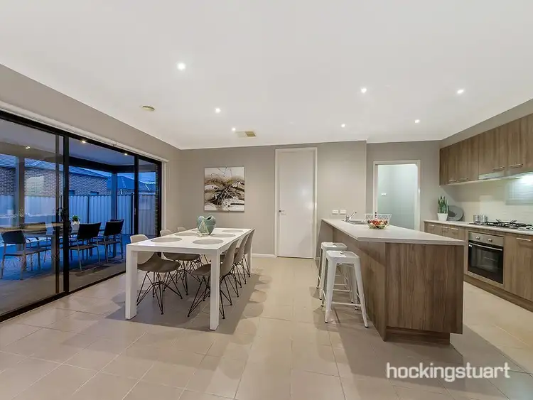 Fifth view of Homely house listing, 32 Inglewood Drive, Burnside Heights VIC 3023