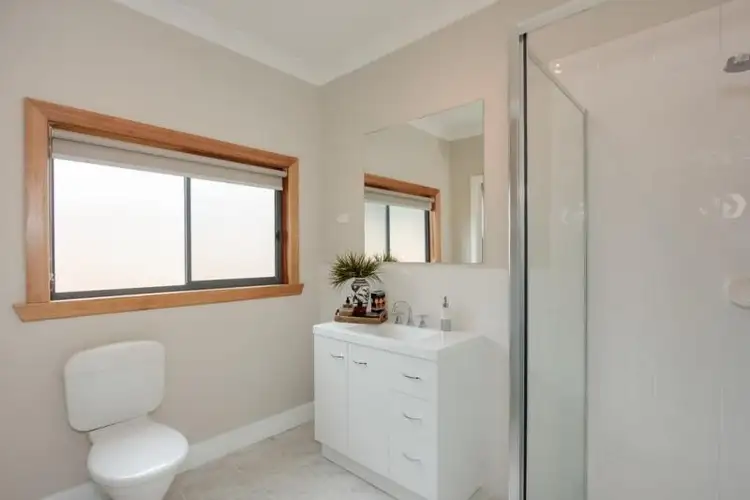 Fifth view of Homely house listing, 17 Macmeikan Street, Whittlesea VIC 3757