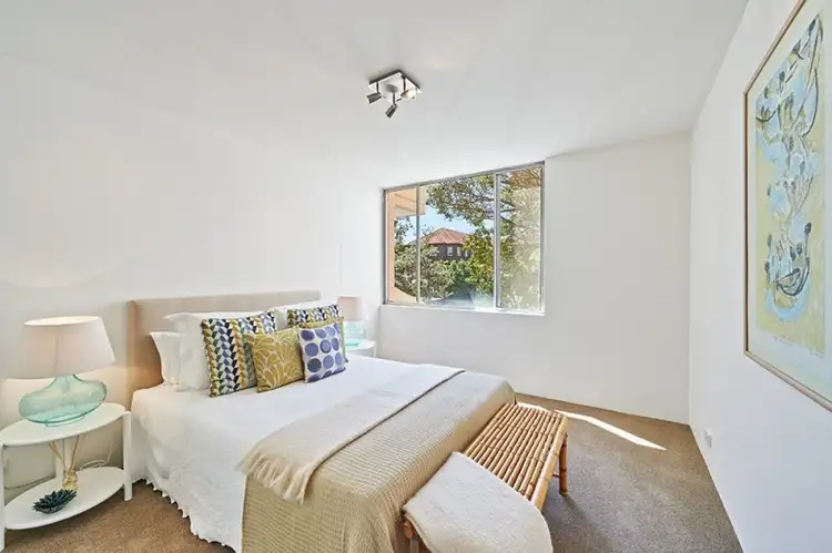 Sixth view of Homely apartment listing, 2/40 Penkivil Street, Bondi NSW 2026