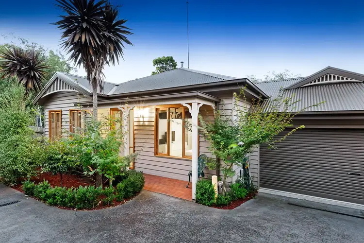 2/18 Lorimer Street, Greensborough VIC 3088