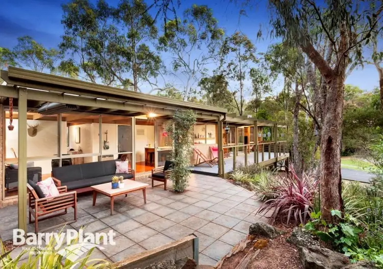 4 Hartland Way, Eltham VIC 3095