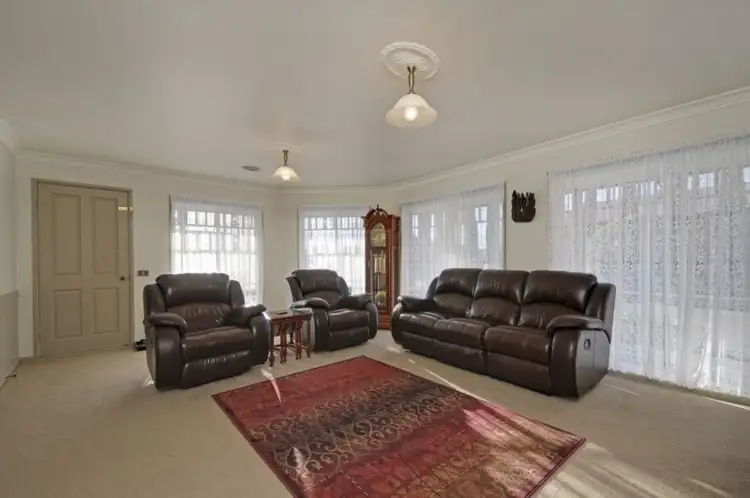 Sixth view of Homely house listing, 10 Kassandra Drive, Traralgon VIC 3844