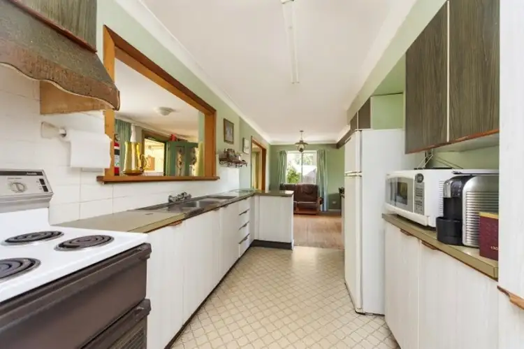 Sixth view of Homely house listing, 28 Buckland Street, Mollymook NSW 2539