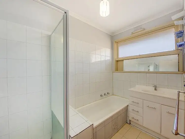 Fifth view of Homely house listing, 11 Charlbury Grove, St Albans VIC 3021