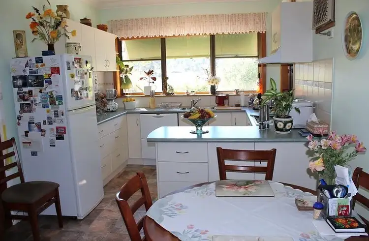 Sixth view of Homely house listing, 14 Murphy Street, Castlemaine VIC 3450