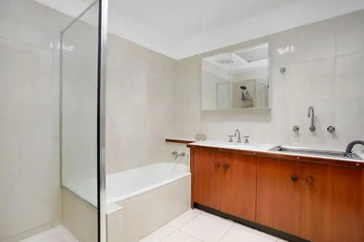 Fourth view of Homely unit listing, 4/13 Kampman Street, Bulleen VIC 3105