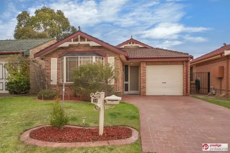 14 Lanyon Court, Wattle Grove NSW 2173