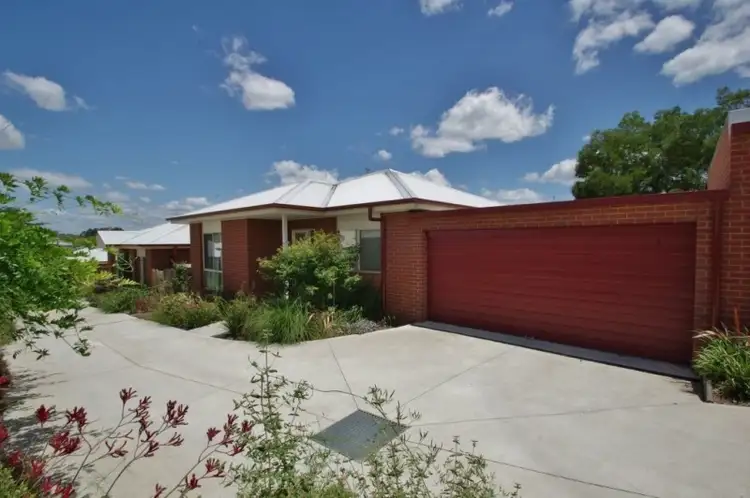 4/89 Maroondah Hwy, Healesville VIC 3777