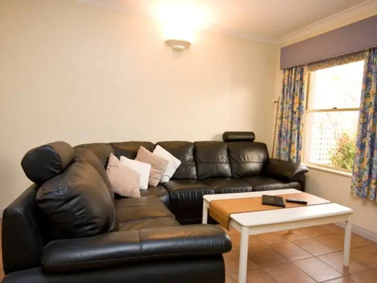 Seventh view of Homely townhouse listing, 4/21 Adelaide Crescent, Middleton Beach WA 6330