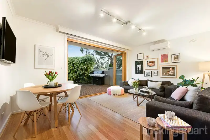 Main view of Homely unit listing, 3/25 Holloway Street, Ormond VIC 3204