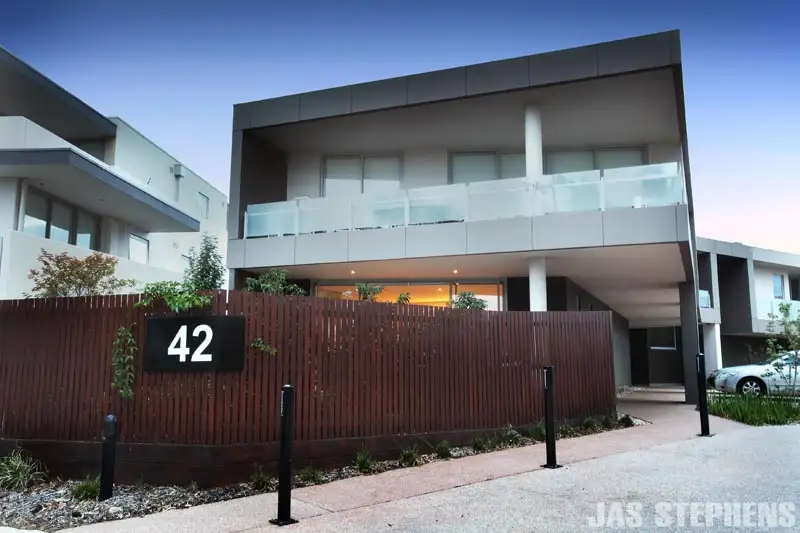 Main view of Homely apartment listing, 2/42 Eucalyptus Drive, Maidstone VIC 3012