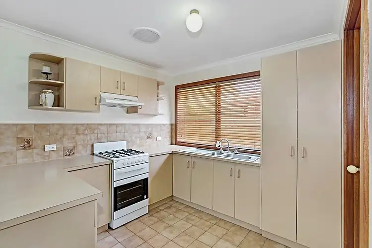 Fifth view of Homely unit listing, 2/8 Purser Avenue, Ringwood East VIC 3135