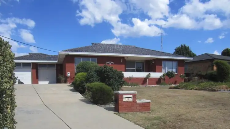 Main view of Homely house listing, 18 Hoddle Avenue, Goulburn NSW 2580