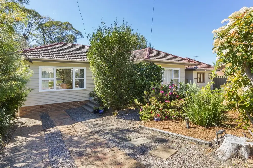Main view of Homely house listing, 52 Russell Avenue, Valley Heights NSW 2777
