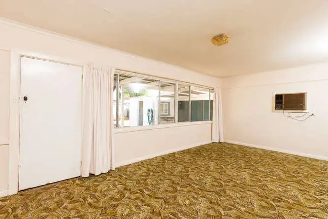 Sixth view of Homely house listing, 86 Ilex Street, Red Cliffs VIC 3496