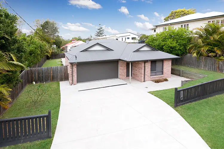 36 Campbell Terrace, Oxley QLD 4075