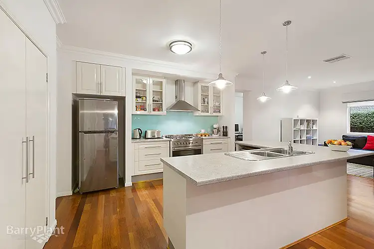 Second view of Homely house listing, 3 Lakewood Place, Berwick VIC 3806