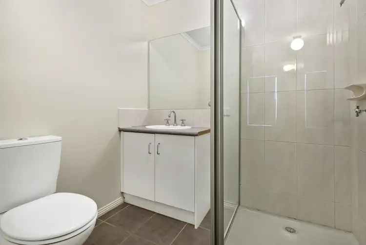 Sixth view of Homely house listing, 19 Higgs Circuit, Sunbury VIC 3429