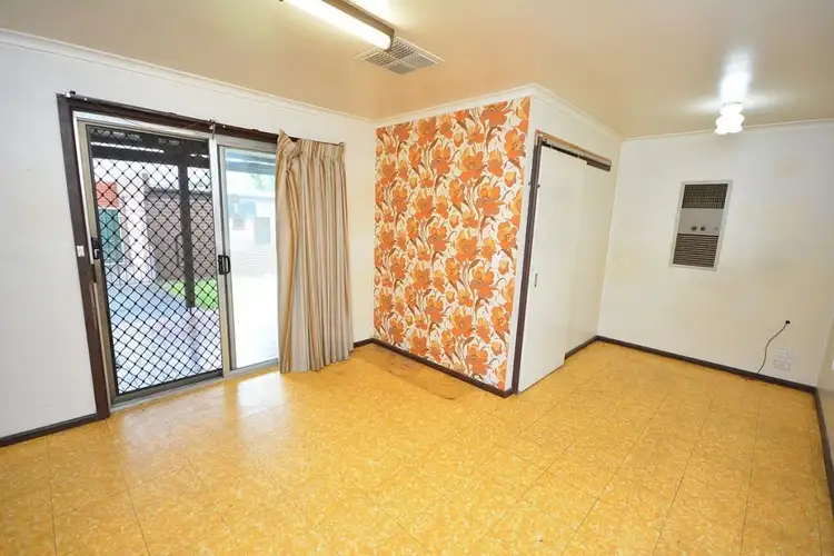 Second view of Homely house listing, 124 South Circular Road, Gladstone Park VIC 3043