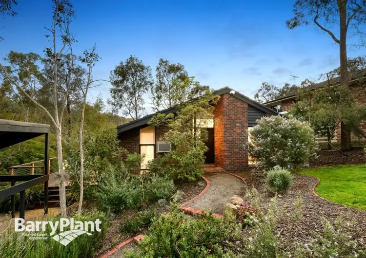 1 Amaroo Court, Eltham VIC 3095