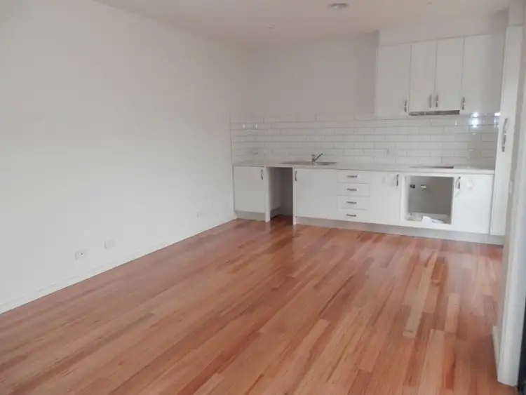 Fifth view of Homely house listing, 2/67 Dundee Street, Reservoir VIC 3073