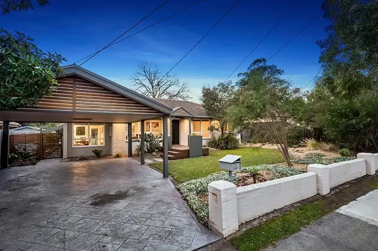 28 Neville Street, Mooroolbark VIC 3138