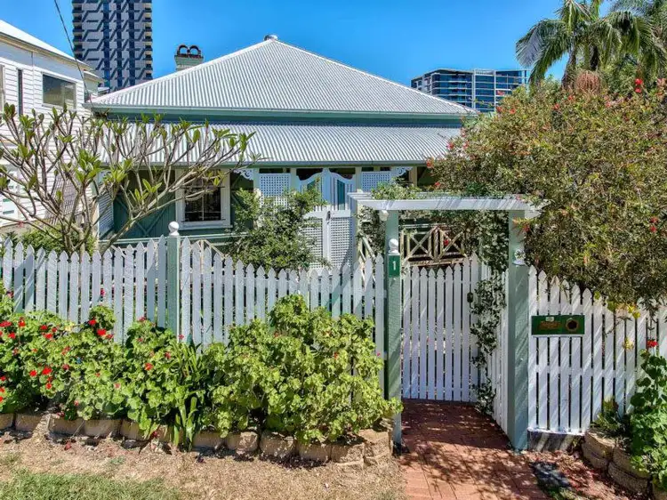 1 Aston Street, Toowong QLD 4066