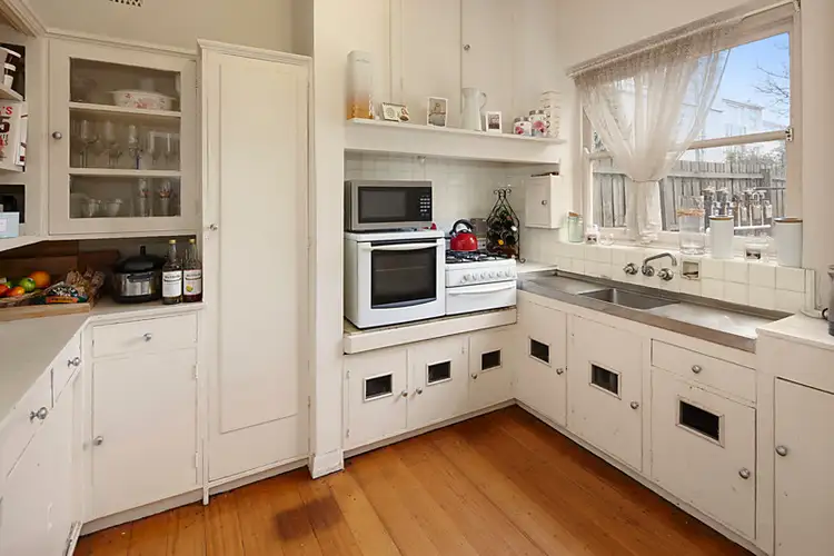 Fifth view of Homely apartment listing, 3/320 Beaconsfield Parade, St Kilda West VIC 3182