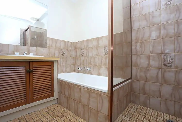 Fifth view of Homely unit listing, 4/2-4 Craddock Court, Sunshine North VIC 3020