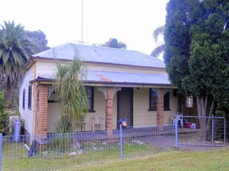 4 Gillies Street, Kurri Kurri NSW 2327