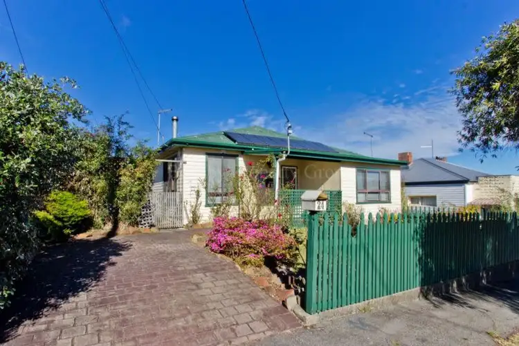 24 Quarantine Road, Kings Meadows TAS 7249
