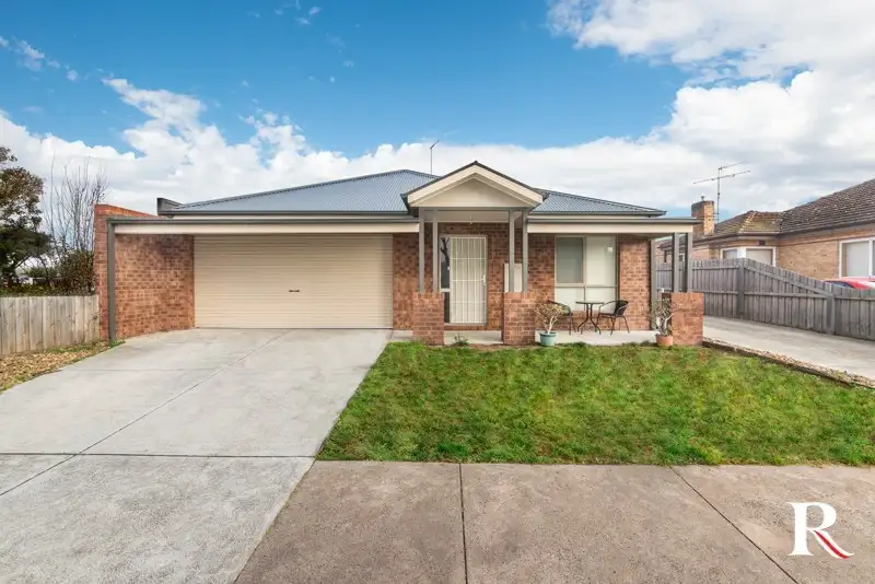Main view of Homely unit listing, 1/5 McClelland Street, Bell Park VIC 3215