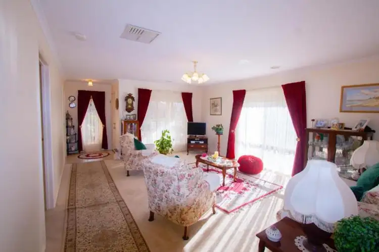 Second view of Homely house listing, 8a Caroline Court, Echuca VIC 3564