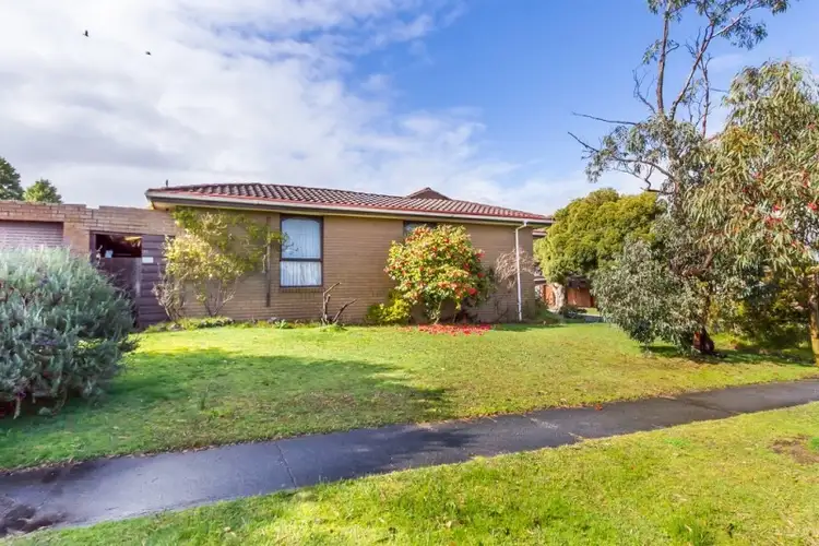 10 Lancelot Crescent, Glen Waverley VIC 3150