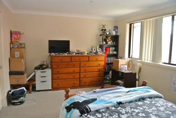 Sixth view of Homely house listing, 2/24 Oak Circuit, Raymond Terrace NSW 2324