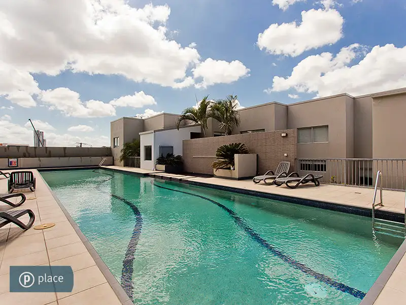 Main view of Homely apartment listing, 3/258 Arthur Street, Newstead QLD 4006