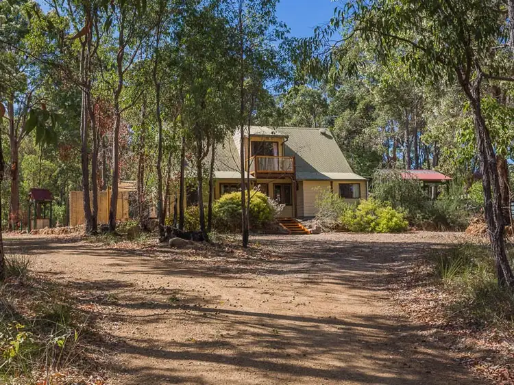 330 Malabar Road, Sawyers Valley WA 6074