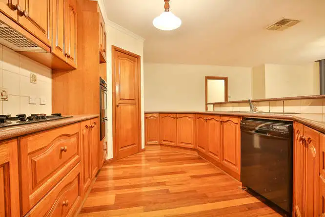 Fifth view of Homely house listing, 3 Sunset Court, Mildura VIC 3500