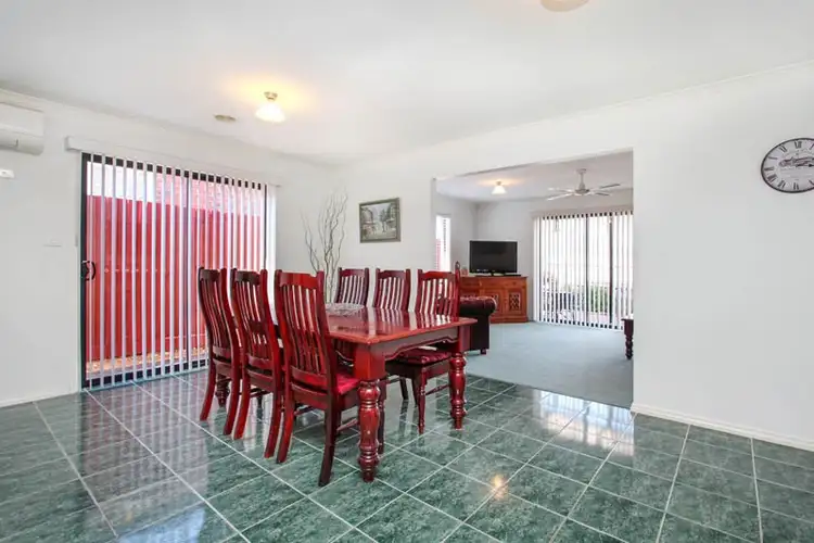 Fifth view of Homely house listing, 19 Fingleton Crescent, Sunbury VIC 3429